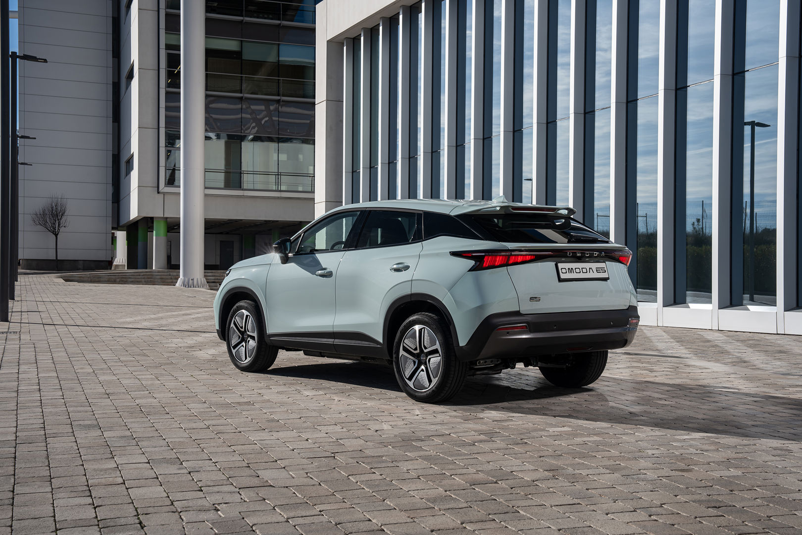 Omoda 5