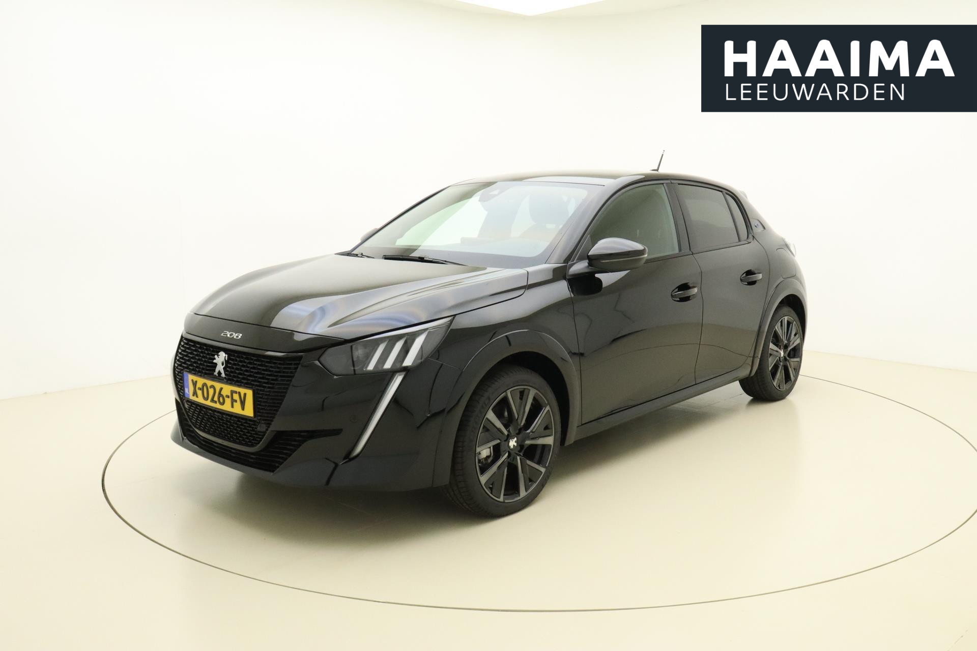 Peugeot e-208