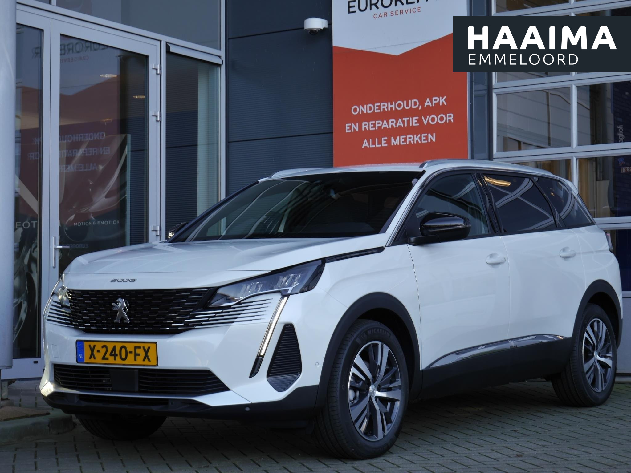 Peugeot 5008