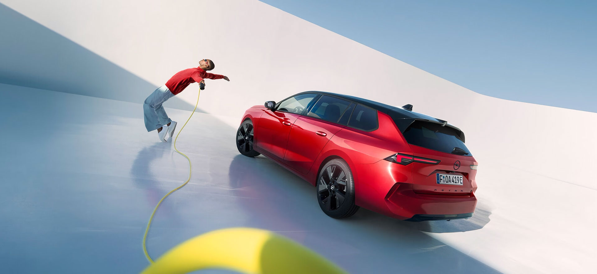 Opel Astra Sports Tourer electric